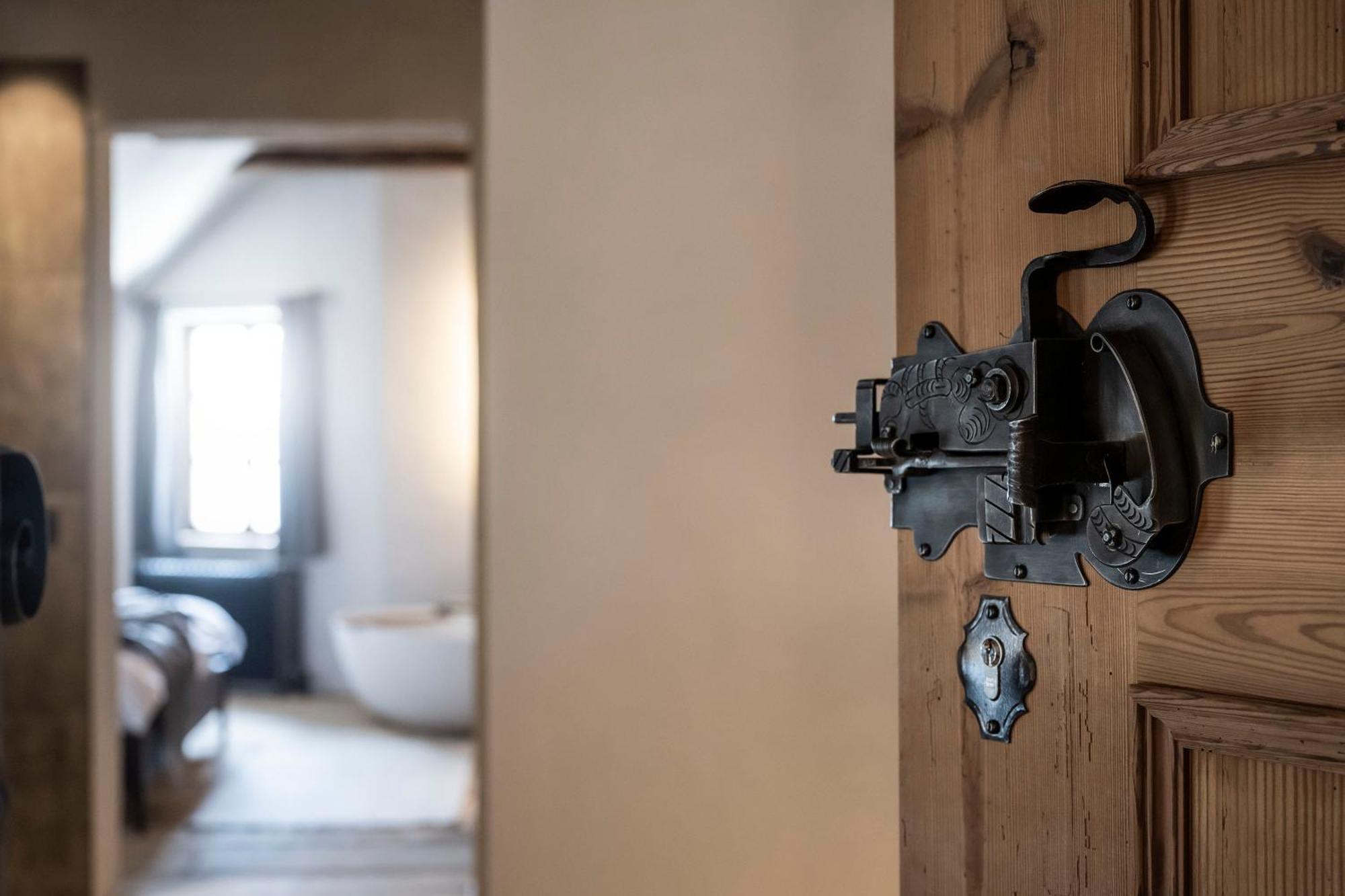 Hotel Ansitz Steinbock Villandro Εξωτερικό φωτογραφία